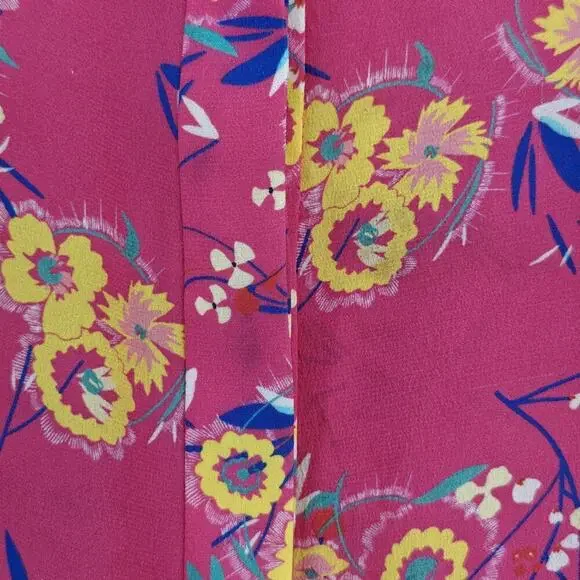 Saloni Chloe Silk Floral Blouse Top Size 4 Pink Button Front Ruffles Feminine - Picture 9 of 14